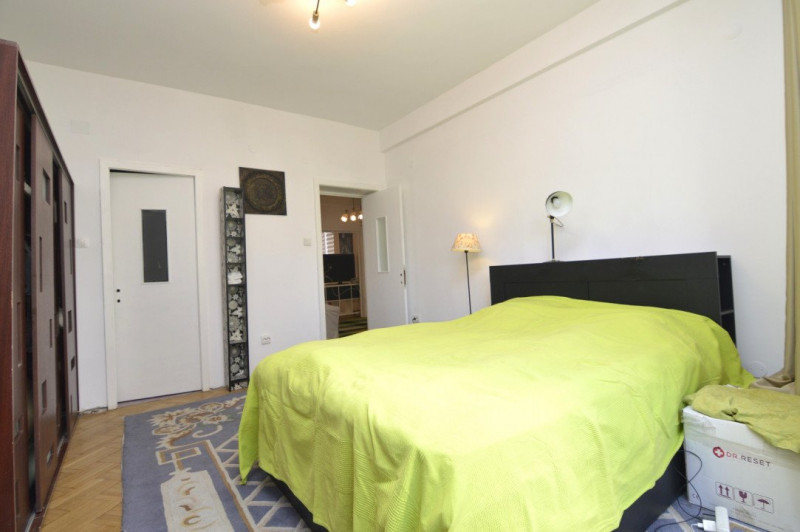 VANZARE APARTAMENT 4 CAMERE ULTRACENTRAL - ARMENEASCA