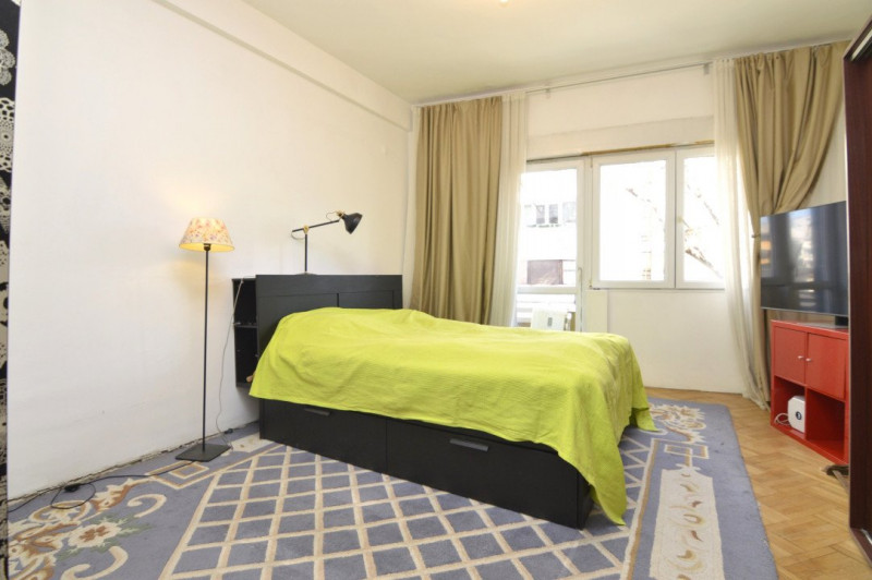 VANZARE APARTAMENT 4 CAMERE ULTRACENTRAL - ARMENEASCA