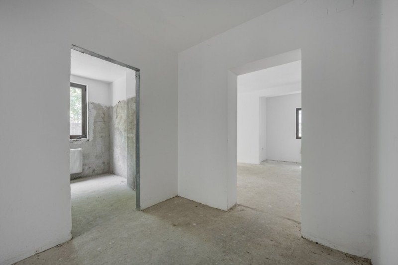 Vila Primaverii, S+P+1+M, 389 mp teren, 266 teren liber