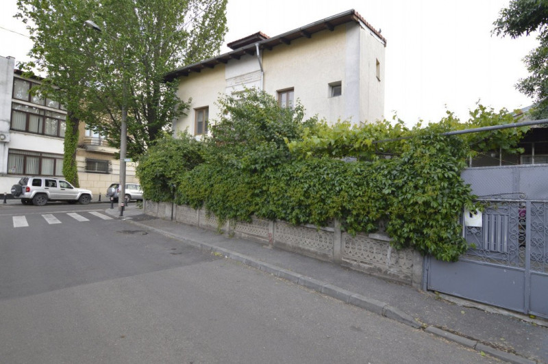 OFERTA VANZARE CASA STEFAN CEL MARE - LIZEANU