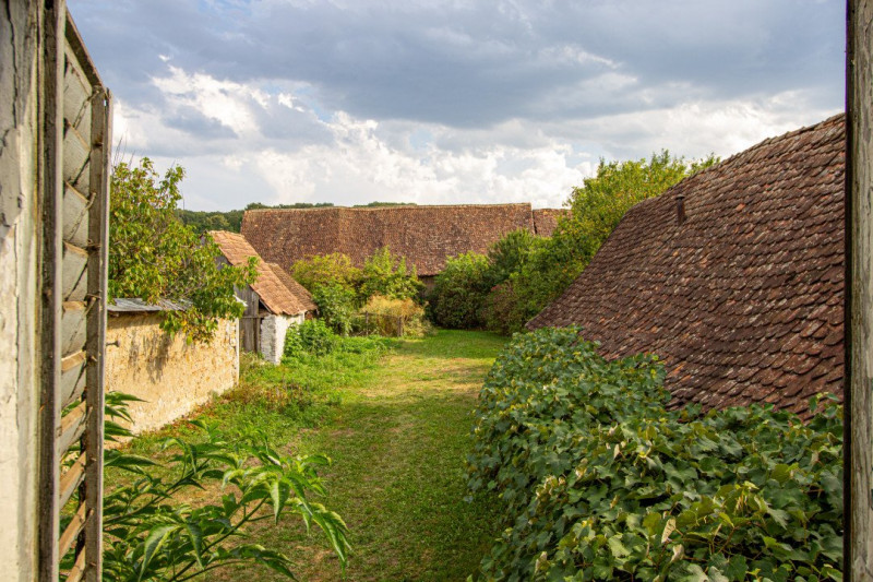 Casă de vânzare rustică 4 camere, lângă Viscri – județul Brașov