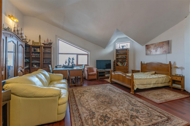 Castelariu: spectacol panoramic, locatie prestigioasa, exclusivist confort