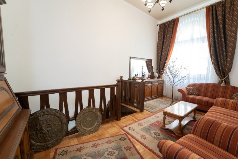 Apartament ultracentral, 2 camere in centrul istoric Sibiu