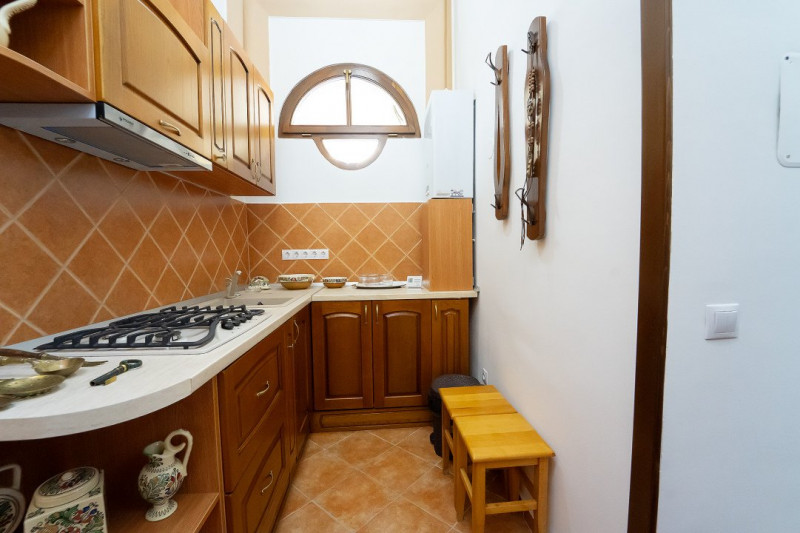 Apartament ultracentral, 2 camere in centrul istoric Sibiu