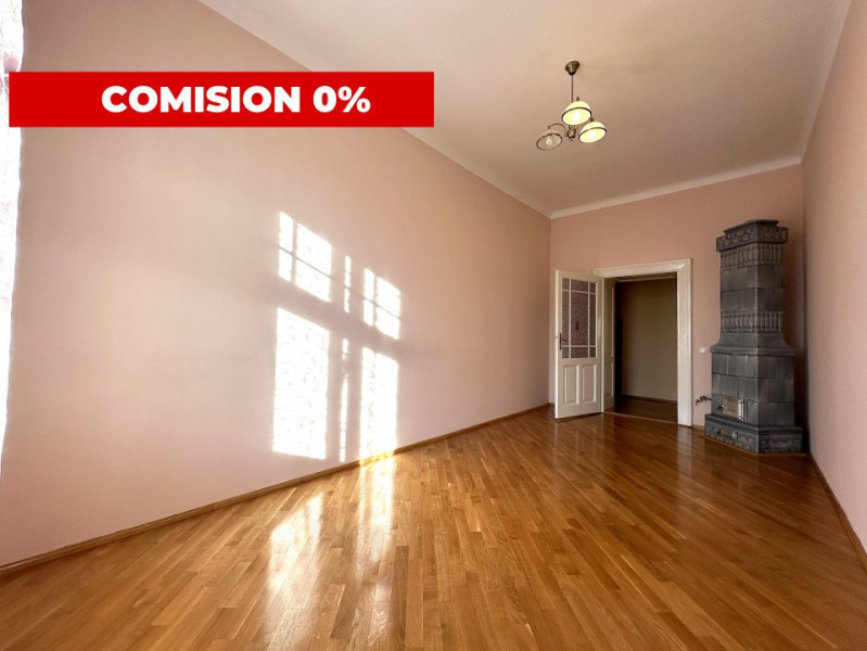 Apartament 4 camere, Cetatii