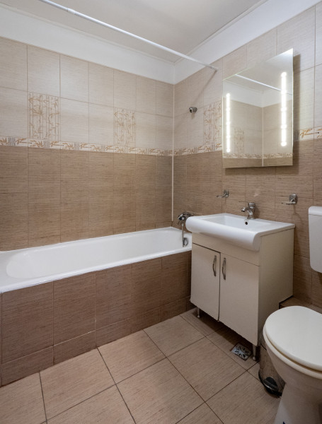 Apartamentul cu vedere si racoare
