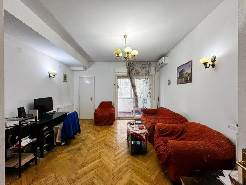 Ultracentral. Apartament 3 camere la doi pași de Calea Victoriei