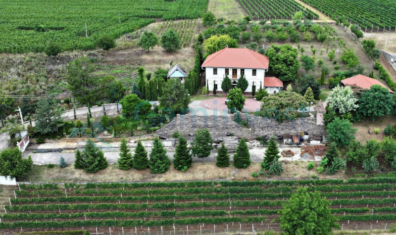 Conac nobiliar restaurat în Bihor, România