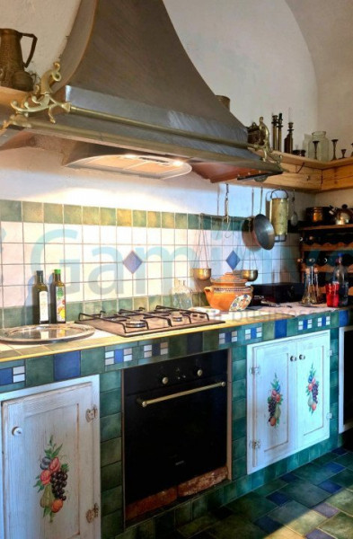 Conac nobiliar restaurat în Bihor, România
