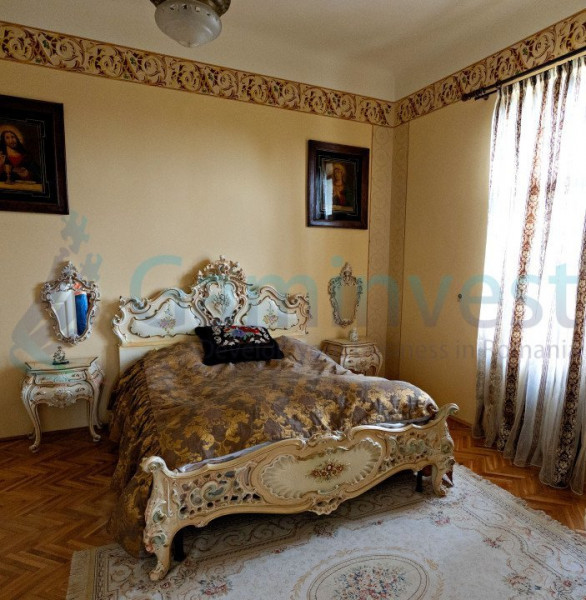 Conac nobiliar restaurat în Bihor, România
