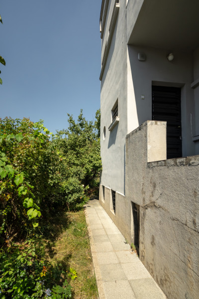 O vila cu prestanta, in Cismigiu