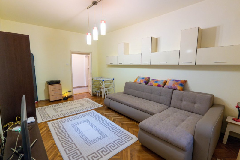 Apartament unic cu 2 camere in blocurile rusesti din Vatra Luminoasa