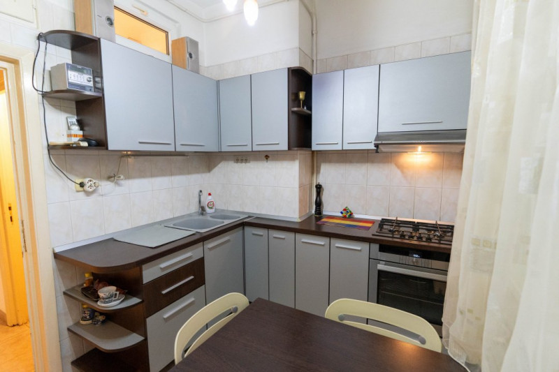 Apartament unic cu 2 camere in blocurile rusesti din Vatra Luminoasa