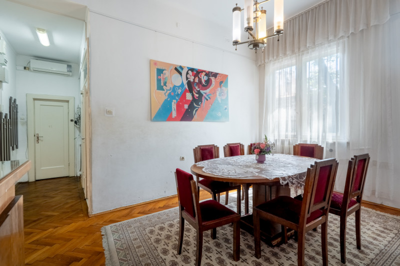 Vila Art Deco cu poveste – intre istorie, functionalitate si rafinament