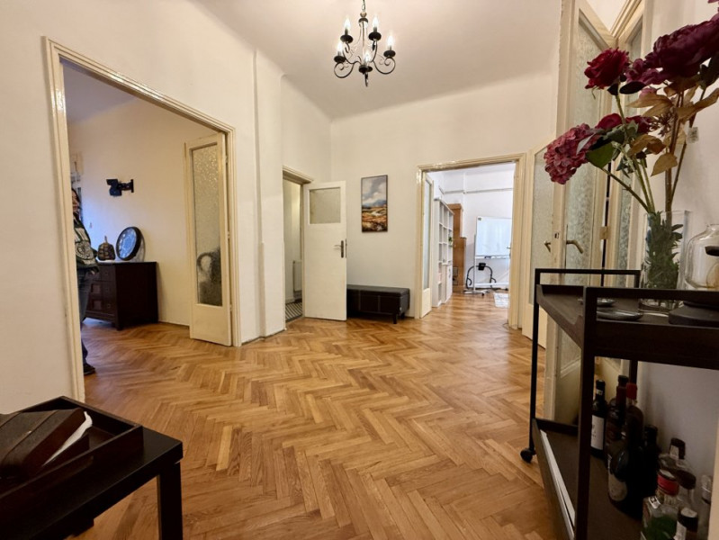 0% & Tur 360 | Apartament 3 camere 113 mp, 2 băi, 3 balcoane & 3 boxe | Unirii