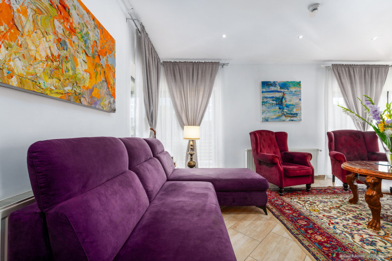 CASA DE ODIHNA PENTRU TINE SI AI TAI MUȘTERII