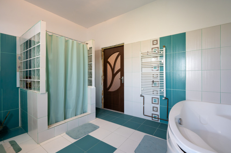 Casa de familie in Saftica