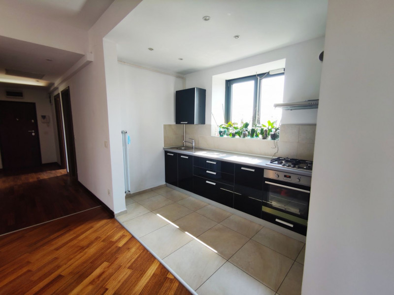 Vanzare apartament 4 camere Evocasa Selecta