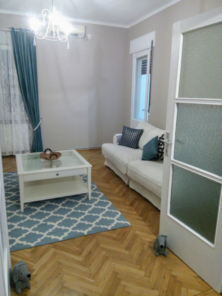 PRIMA închiriere apartament  luxos cu 2 camere B-dul FERDINAND